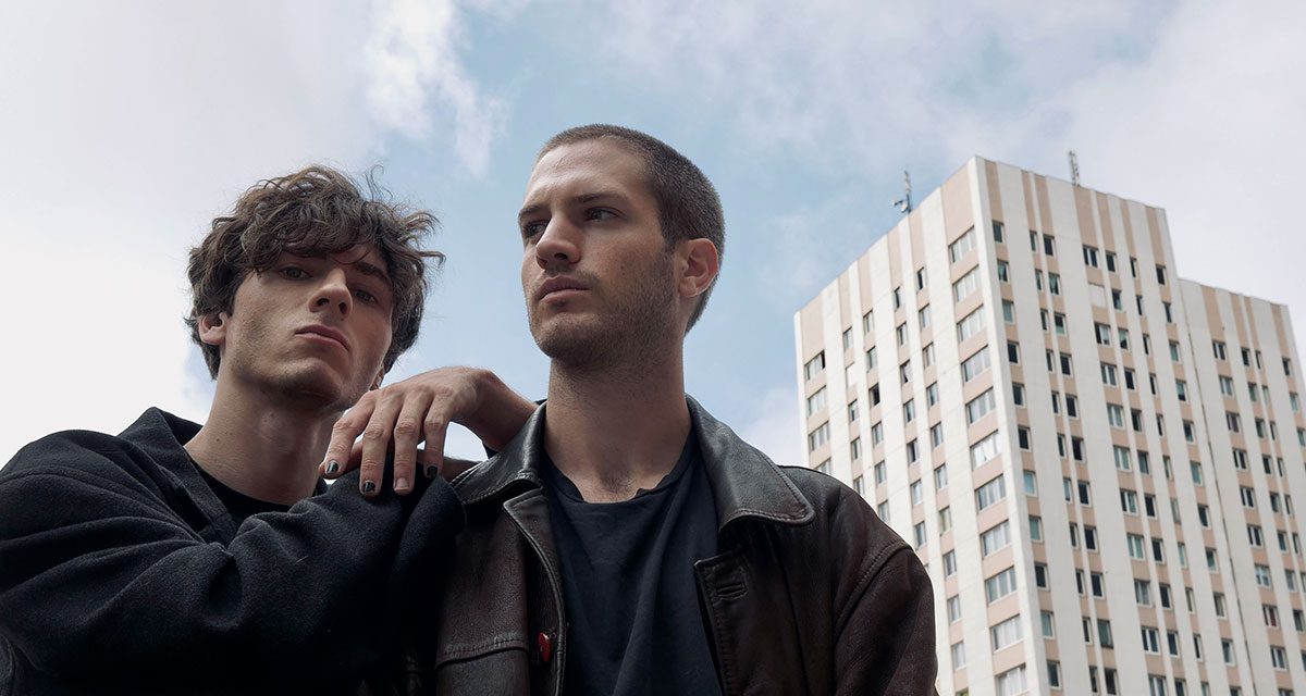 Decibels-Productions_Artiste_neua1 Nous étions une armée